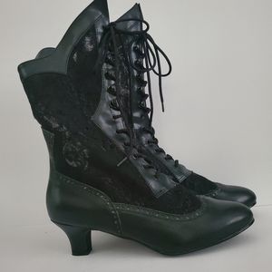 Elvira Black Boot